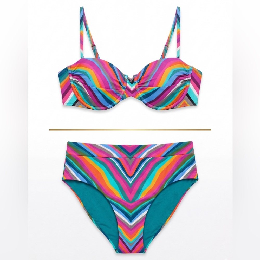 NWT Trina Turk Women's Two Piece Bikini Set Louvre Size 8 Reversible Bottom